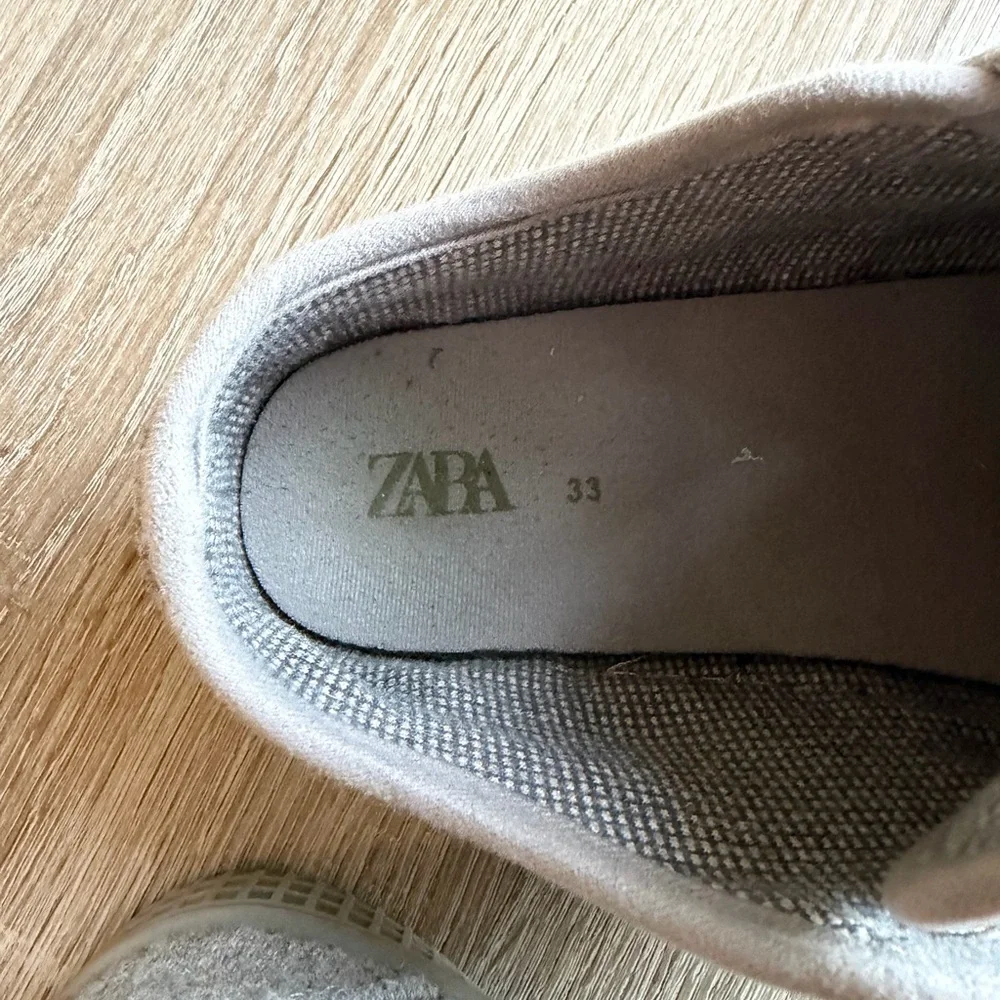Zara kids strappy sneakers, 2 8.2”